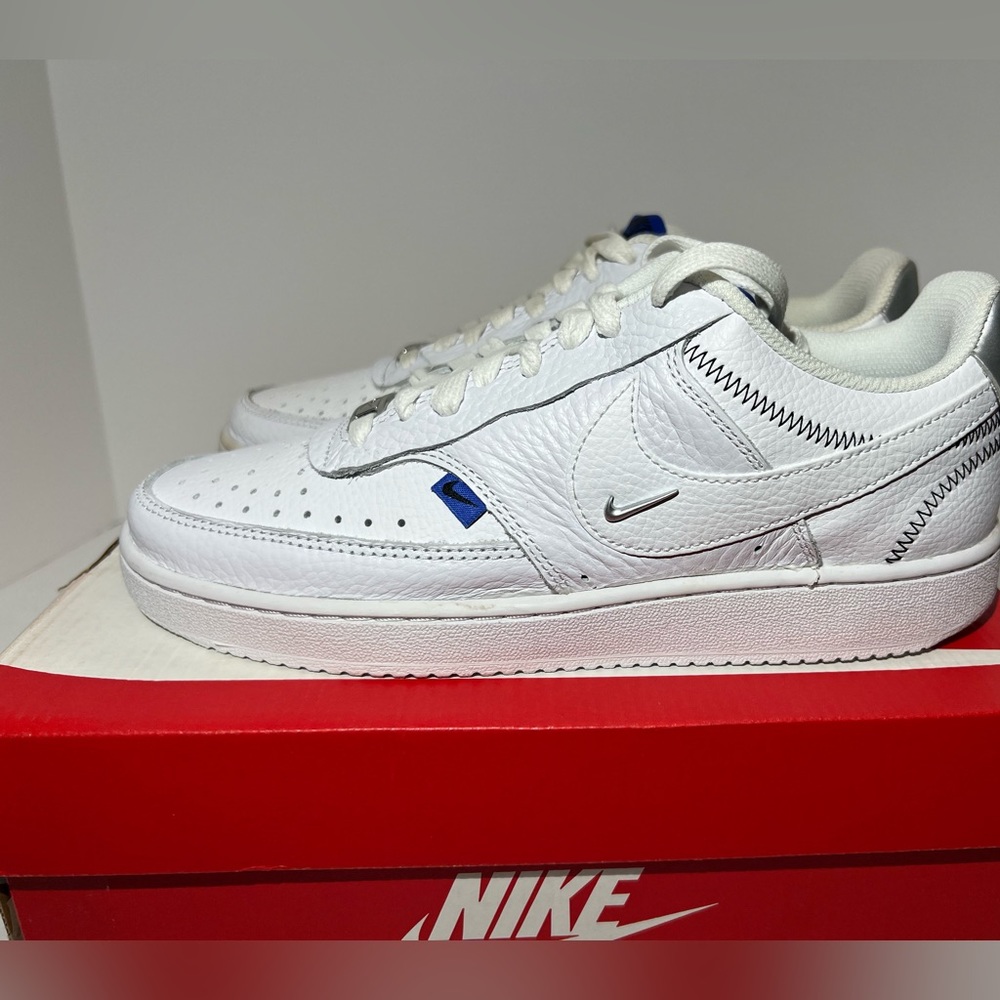 Nike court vision low SE size women’s 8.5.